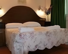 Hotel Okapi Rooms (Rome, Italy)