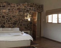 Khách sạn Tarragon Guest House (Klerksdorp, Nam Phi)