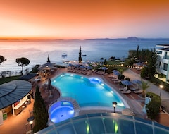 Hotel Poseidon Palace (Patra, Grecia)