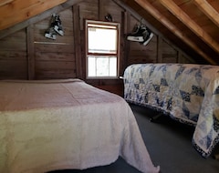 Casa/apartamento entero Private Cabin (Whitney Point, EE. UU.)