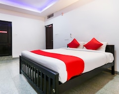 Hotel OYO 14270 Marottickal Residency (Kochi, Indien)