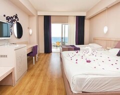 Seaden Sea Planet Resort & Spa - All Inclusive (Kızılot, Türkiye)