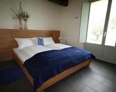 Toàn bộ căn nhà/căn hộ Holiday Apartment Monte San Vito For 2 - 6 Persons With 2 Bedrooms - Holiday Apartment (Monte San Vito, Ý)