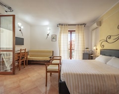 Hotel Lola Piccolo (Grosseto, İtalya)