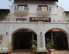 Khách sạn Arches (Kochi, Ấn Độ)