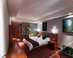 Khách sạn Funing Yipin Hotel (Funing, Trung Quốc)