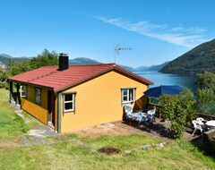 Hele huset/lejligheden Nausthammar (fjs706) (Måløy, Norge)