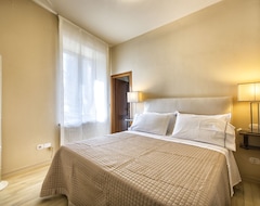 Casa/apartamento entero Villa In Montalcino With 3 Bedrooms Sleeps 6 (Montalcino, Italia)
