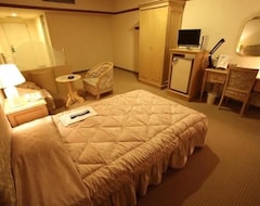 Khách sạn Nogami President Hotel (Iizuka, Nhật Bản)