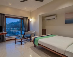 Khách sạn Treebo Trend Regency - Bund Garden, Dhole Patil Road (Pune, Ấn Độ)