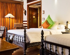 Khách sạn Angkor Village Hotel (Siêm Riệp, Campuchia)