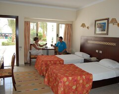 Hotel Menaville Safaga Resort (Safaga, Egypt)