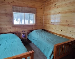 Toàn bộ căn nhà/căn hộ 2 Bedroom/sleep 6 Cabin On Norway Lake (Pine River, Hoa Kỳ)
