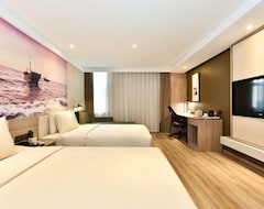 Khách sạn Atour Hotel Dalian Development Zone Jinma Road (Dalian, Trung Quốc)