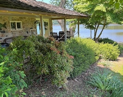 Toàn bộ căn nhà/căn hộ Stone Riverside Cottage Is Just A Few Steps From The Sassafras Rivers Edge (Galena, Hoa Kỳ)