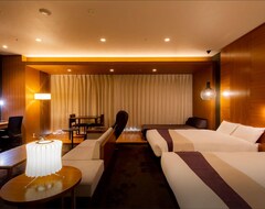 Daiwa Roynet Hotel Hakata Reisen Premier (Fukuoka, Japan)