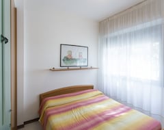 Otel Residence Costa Del Sol - Bilo 4 (Lido di Jesolo, İtalya)