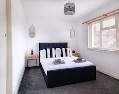 Bed & Breakfast Banchory House - Sja Stays - 2 Bed Apartment (Benčori, Ujedinjeno Kraljevstvo)