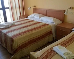 Hotel International Resort (Mondragone, Italy)