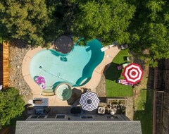 Toàn bộ căn nhà/căn hộ Fabulous Fair Oaks Home With Pool (Fair Oaks, Hoa Kỳ)