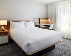 Khách sạn Towneplace Suites Dulles Airport (Sterling, Hoa Kỳ)