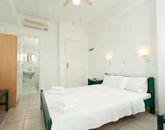 Hotel Kontogoni Rooms (Elafonisos, Greece)