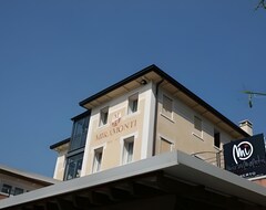 Khách sạn Hotel Miramonti (Pove del Grappa, Ý)