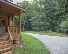 Toàn bộ căn nhà/căn hộ Hollow Creek Cabin Located 15 Minutes From Holiday World (Ferdinand, Hoa Kỳ)