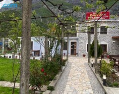 Kampiranje Kulla E Vjeter (bar Restaurant, Guesthouse, Parking And Camping) (Fushë-Arrëz, Albanija)