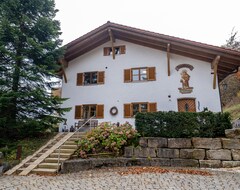 Toàn bộ căn nhà/căn hộ Exclusive Country House At The Foot Of The Andechs Monastery Above The Ammersee (Andechs, Đức)