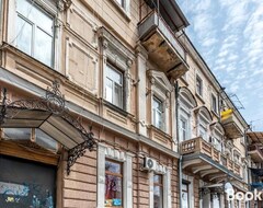Hotel Uiutnaia Studiia V Tsientrie Odiessy (Odesa, Ucrania)