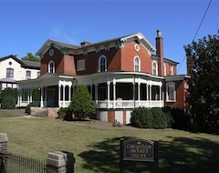 Nhà trọ The Carriage House Inn (Lynchburg, Hoa Kỳ)