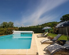 Cijela kuća/apartman Plush Villa In Gargas With Private Swimming Pool (Gargas, Francuska)