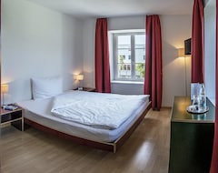 Hotel B (Solothurn, Switzerland)