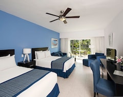 Ocean Blue & Sand Beach Resort - All Inclusive (Playa Bavaro, Dominik Cumhuriyeti)