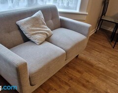 Entire House / Apartment Archillects - Entire Two Bedroom Luxury House (Glasgow, United Kingdom)
