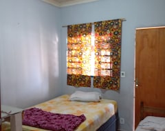 Hotel Taubatexas Hostel E Pousada (Taubaté, Brasil)