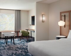 Khách sạn Fairfield Inn & Suites By Marriott Orlando At Millenia (Orlando, Hoa Kỳ)