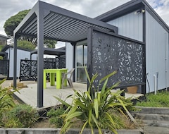 Tüm Ev/Apart Daire Maketu Beachside Haven Spinnaker Cabin, Sea Views & Pet-friendly (Maketu, Yeni Zelanda)