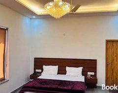 Khách sạn KUSUM HOTEL (Jind, Ấn Độ)