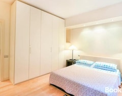 Cijela kuća/apartman Ca Santa Eufemia, Cozy And Classy, Sleep 4 (Mestre, Italija)