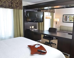Khách sạn Hampton Inn & Suites Sharon (Sharon, Hoa Kỳ)