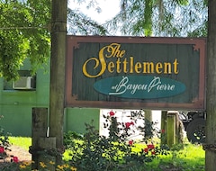 Koko talo/asunto New! Bayou Pierre Home - Louisiana Coastal Living! (French Settlement, Amerikan Yhdysvallat)