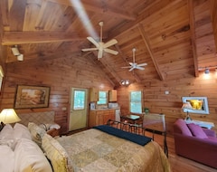 Hotel New River Trail Cabins (Galax, USA)
