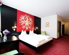 Khách sạn Hotel Schrofenstein (Landeck, Áo)