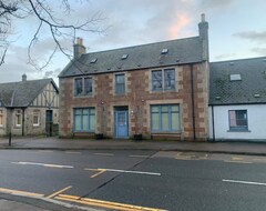 Koko talo/asunto The Old Post Office, On Nc500. (Golspie, Iso-Britannia)