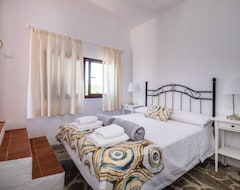 Cijela kuća/apartman Charming Villa With Pool And Sea Views, Cala En Porter, Menorca (Cala en Porter, Španjolska)