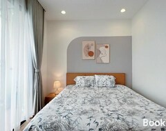 Khách sạn Dt Happy Homestay - Luxury Apartment 02 Bedrooom, 02 Wc In Vinhomes Times City (Hà Nội, Việt Nam)