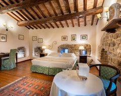Khách sạn Castello Di Petrata (Assisi, Ý)