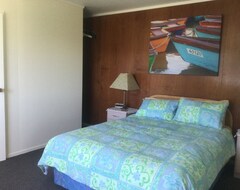 Cijela kuća/apartman Close To Ocean Beach, Harbour , Boating Club (Athenree, Novi Zeland)